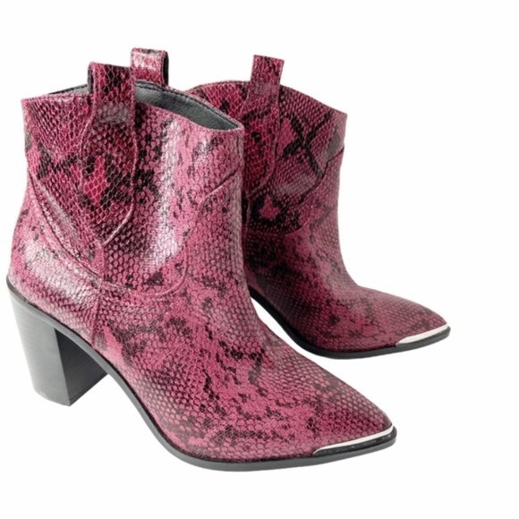 2 for $30 🌈 NEW Steve Madden Zora Snake Embossed Boots - Picture 1 of 5